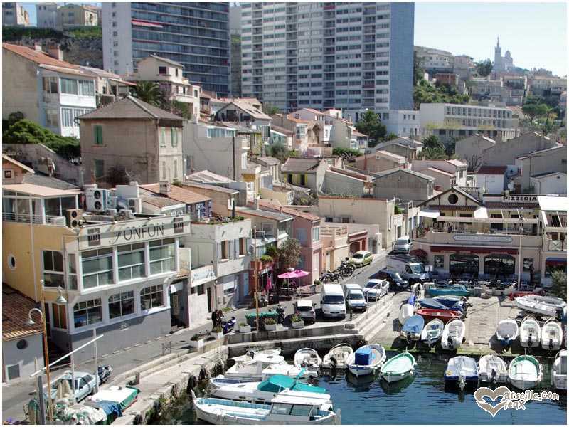 Les immeubles du boulevard des Dardanelles dénaturent depuis le début des années 60 ce cadre autrefois idyllique.